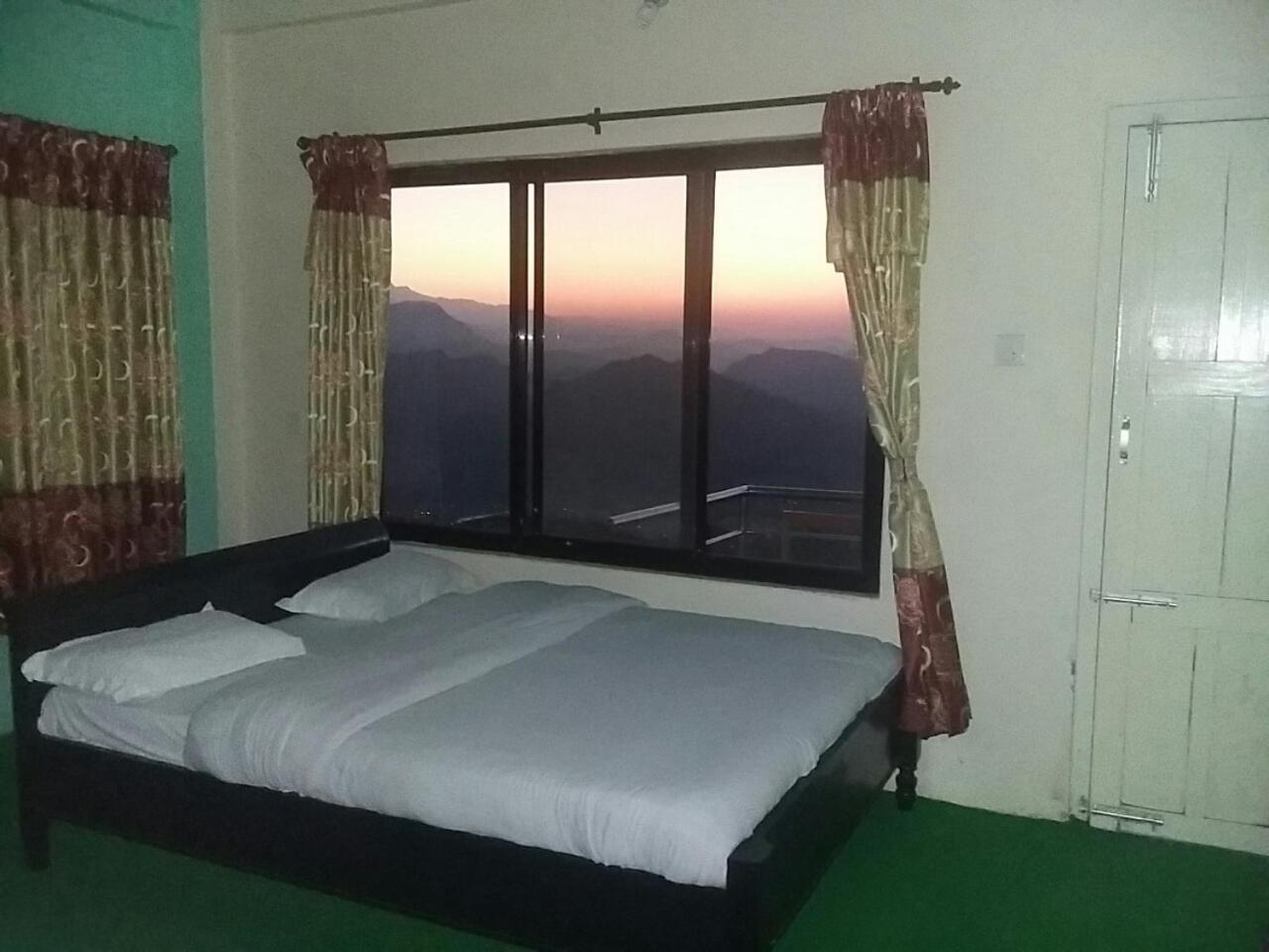 Himalayan Crown Lodge Pokhara Dış mekan fotoğraf